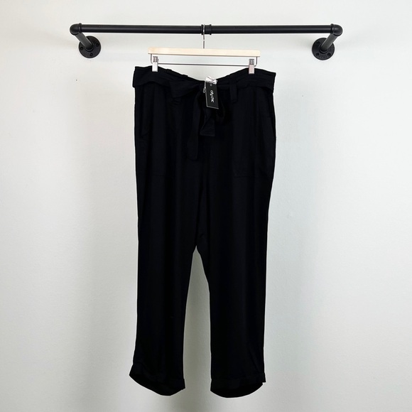 NWT City Chic Run Wild Tie Waist Straight Leg Pants in Black - Picture 3 of 7